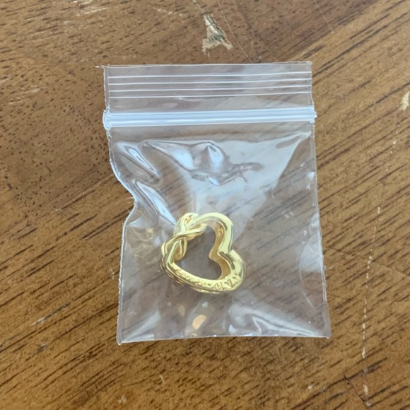 NWOT Gold Tone Love You Mom Infinity Heart Charm - Picture 5 of 10